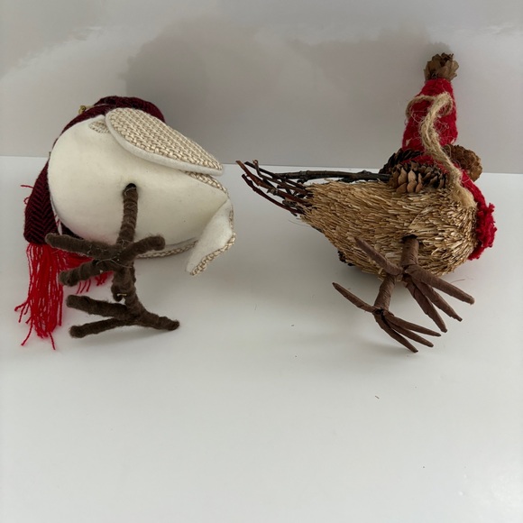 Festive Winter Red and White Bird Decor Set - Picture 8 of 8